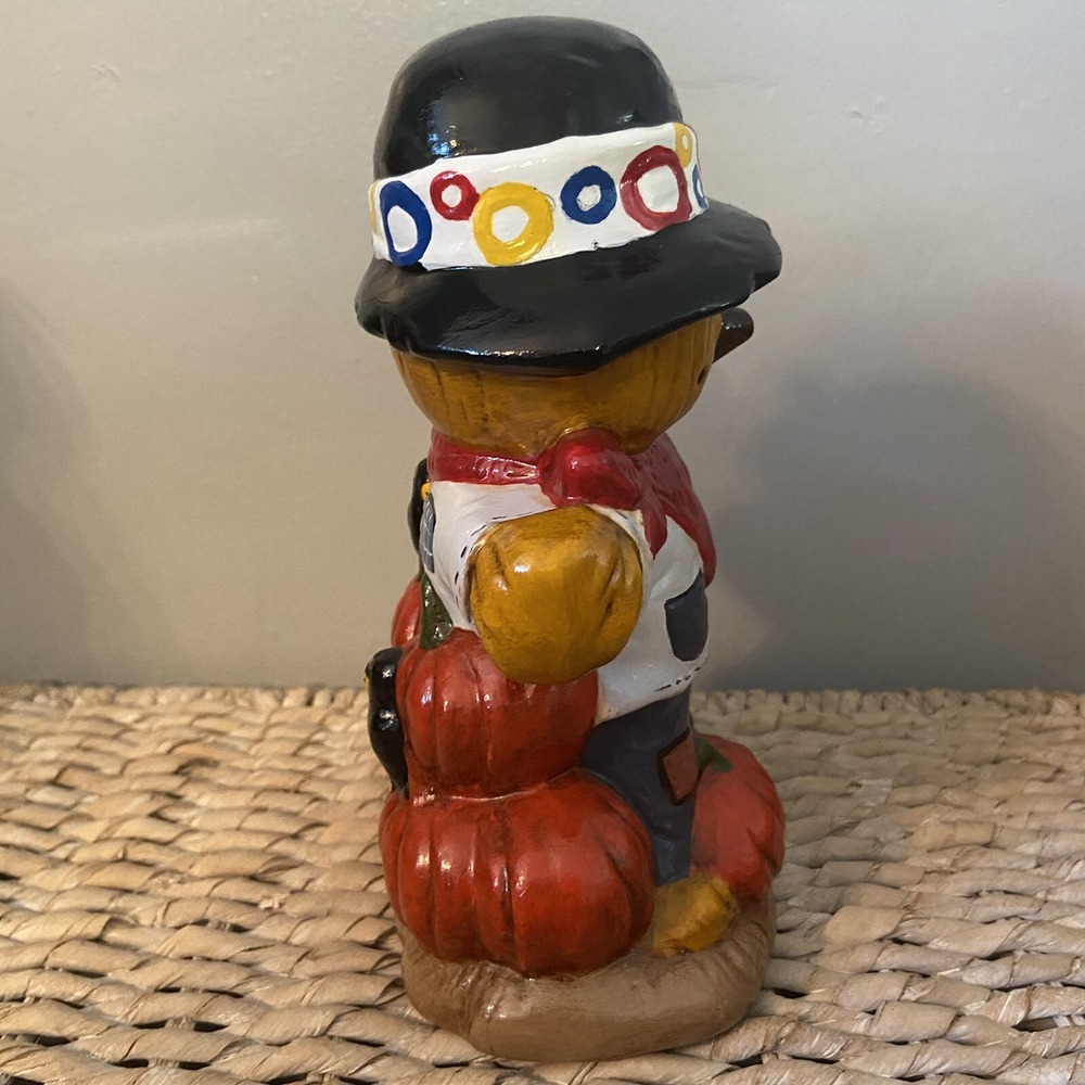 Vintage 7.5" Autumn Halloween Scarecrow Ceramic Figurine Handpainted Pumpkins - Picture 2 of 6